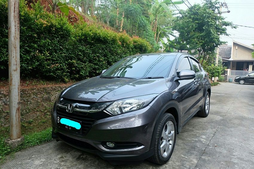 Sewa Mobil Honda HRV di Tangerang rental-mobil-honda-hrv-s-cvt-5-seat
