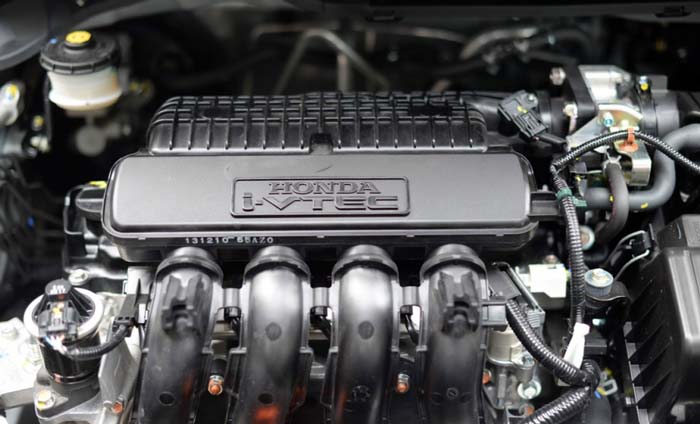 Rental Honda Mobilio di Tangerang Selatan mesin honda mobilio